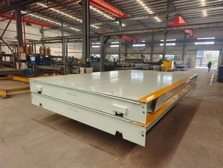 Balance de camion à structure métallique à poutre en U